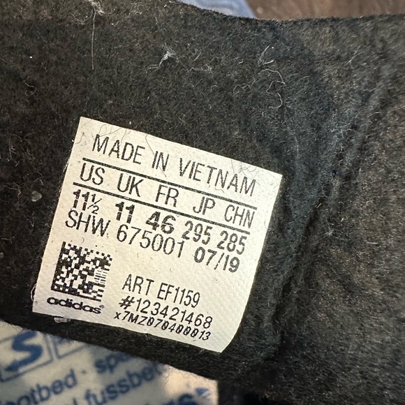 Adidas sneakers - Picture 7 of 7